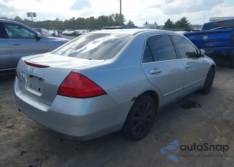 2007 Honda Accord 3.0 Se z USA, uszkodzony, nr VIN 1HGCM66487A088770